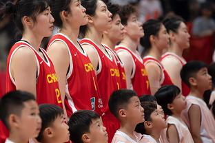 “背靠背”？赵本山连续两个赛季季后赛现场观战辽篮比赛？